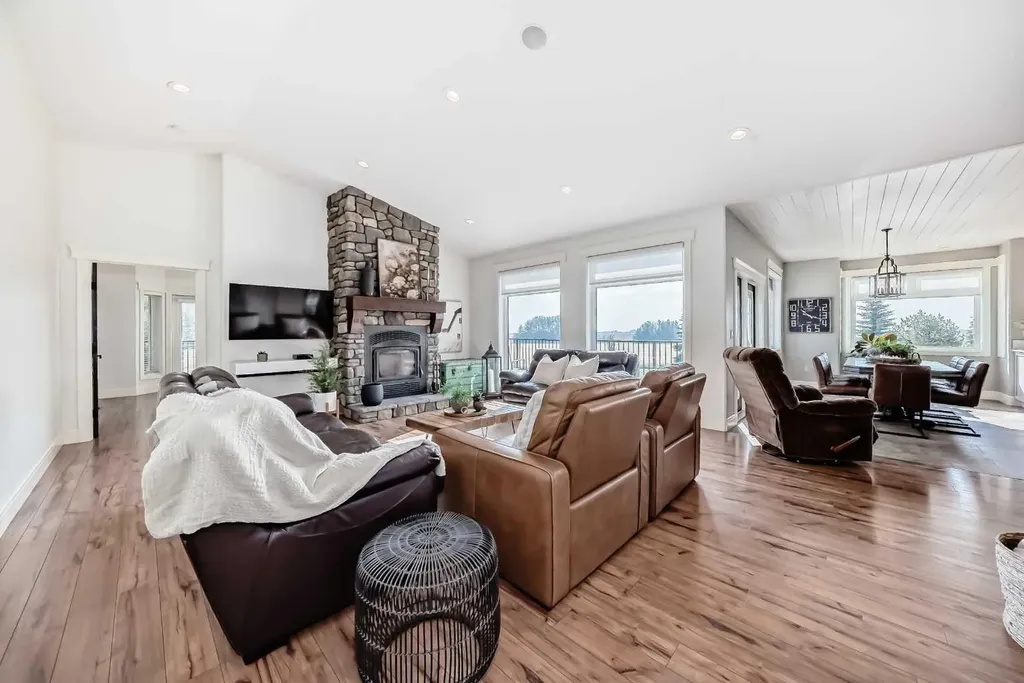 254041 Township Road 435 Rural Ponoka County AB T4J 1R2