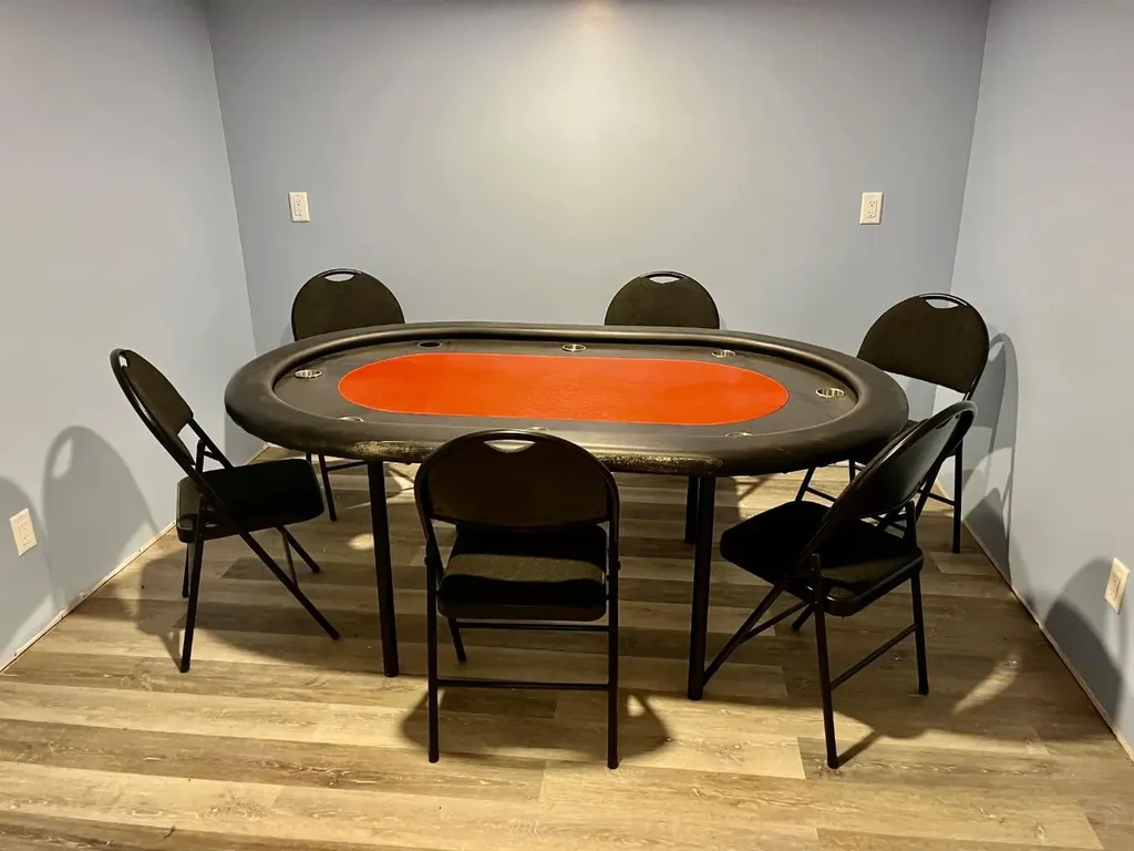 5115 50 Avenue Caroline AB T0M 0M0