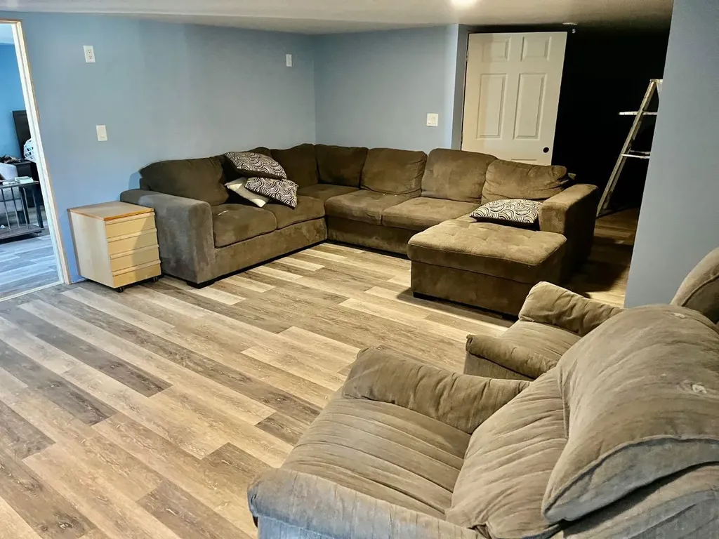 5115 50 Avenue Caroline AB T0M 0M0