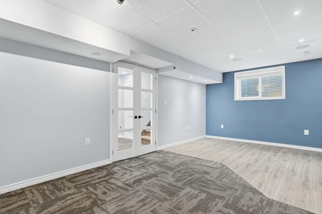 99 Sage Valley Park NW Calgary AB T3R 0E5