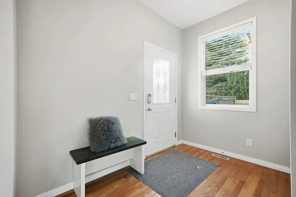99 Sage Valley Park NW Calgary AB T3R 0E5