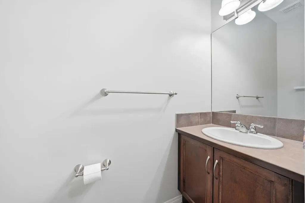 99 Sage Valley Park NW Calgary AB T3R 0E5