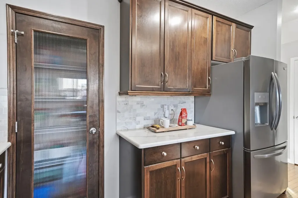 99 Sage Valley Park NW Calgary AB T3R 0E5