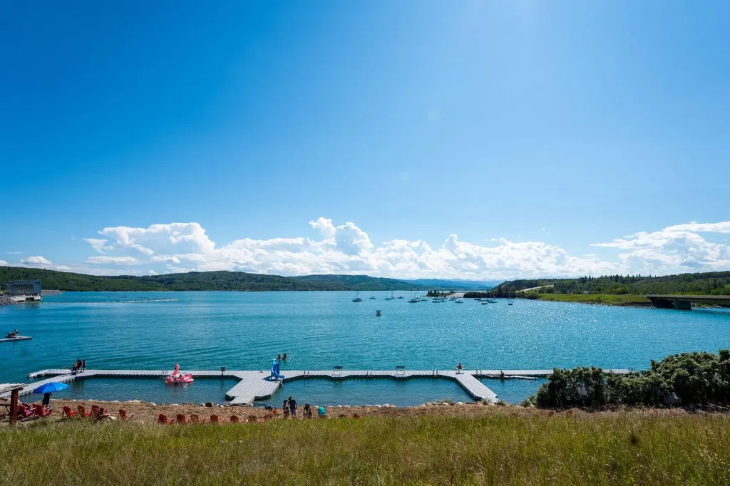 407 Cottageclub Grove Rural Rocky View County AB T4C1B1