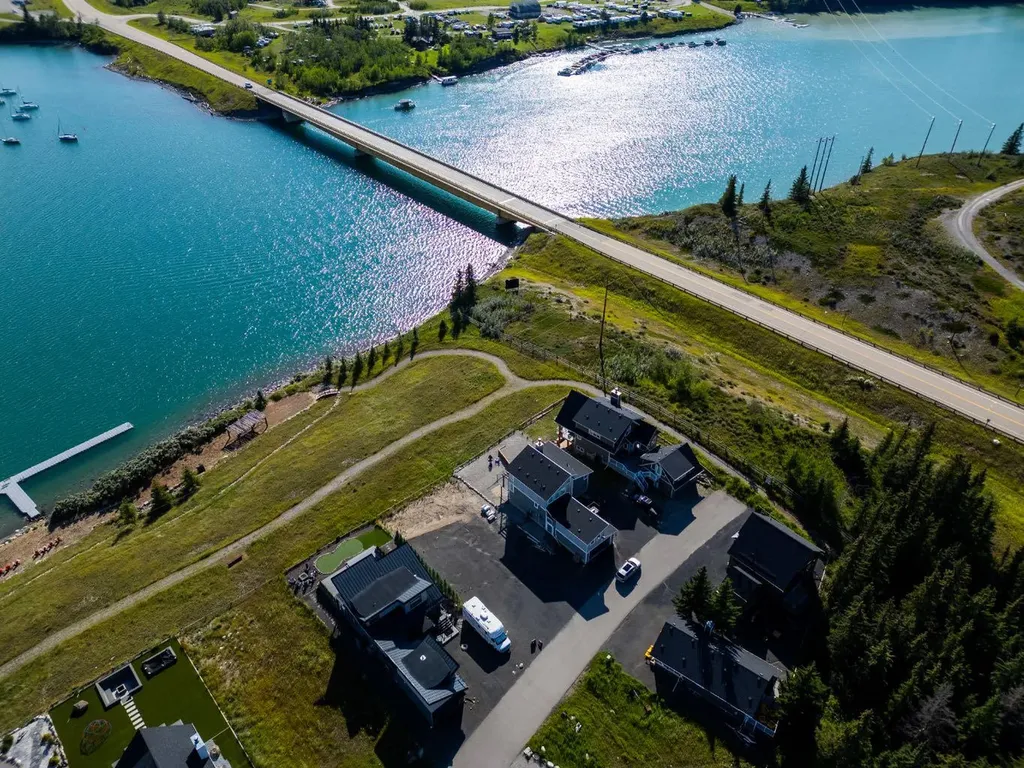 407 Cottageclub Grove Rural Rocky View County AB T4C1B1