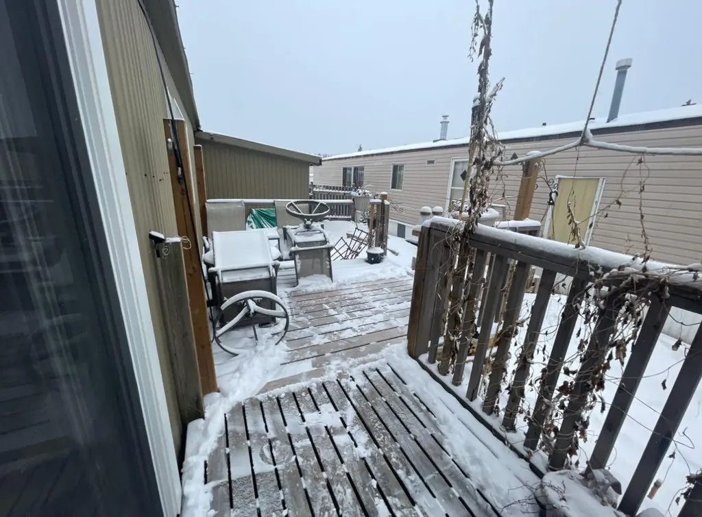 16326 Township Road 534 Township Rural Yellowhead County AB T7E 3B1