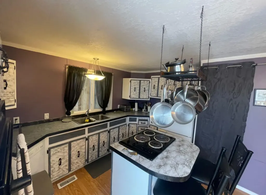 16326 Township Road 534 Township Rural Yellowhead County AB T7E 3B1