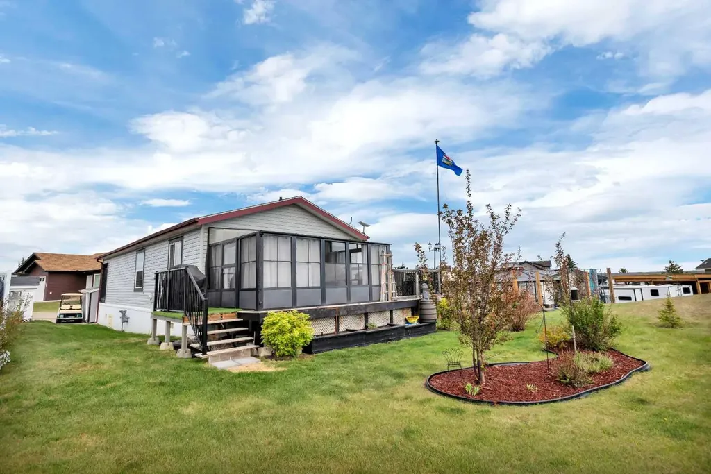 25054 South Pine Lake Road Rural Red Deer County AB T0M 1R0