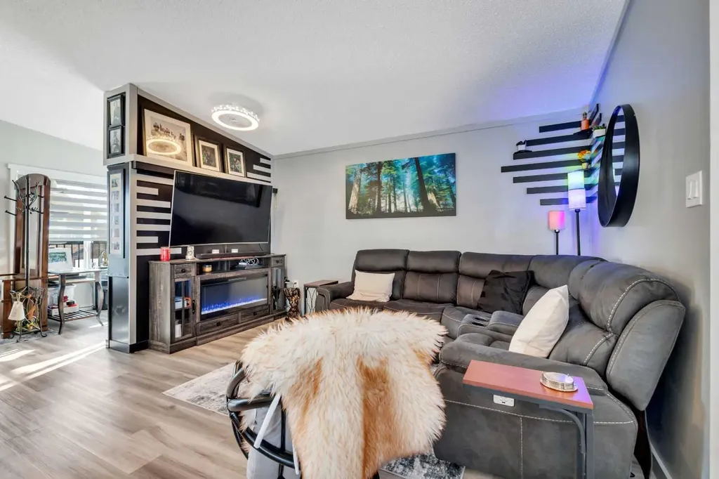 25054 South Pine Lake Road Rural Red Deer County AB T0M 1R0