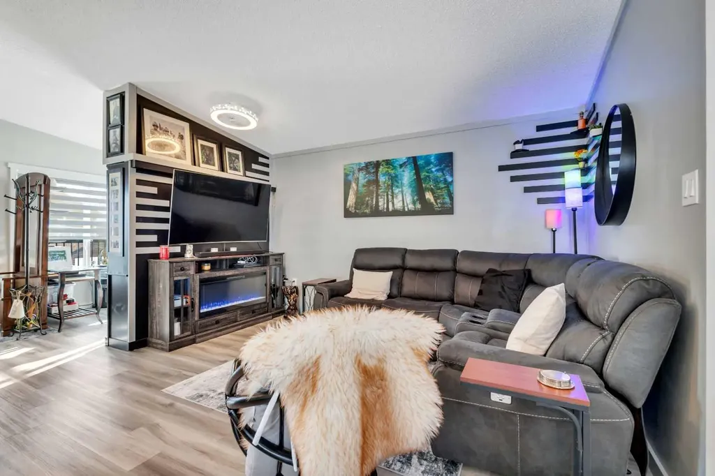 25054 South Pine Lake Road Rural Red Deer County AB T0M 1R0