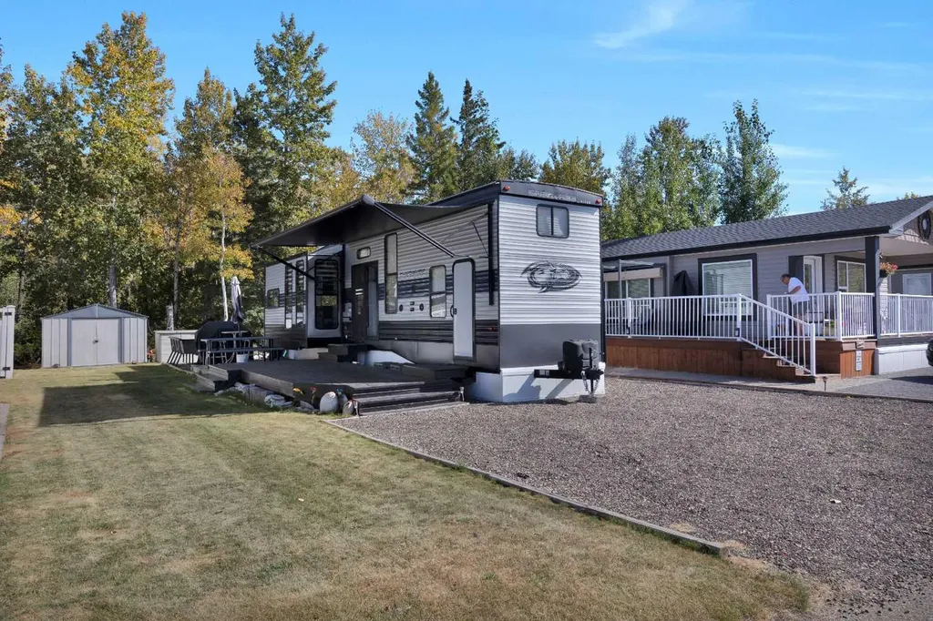 41310 282 Range Road Rural Lacombe County AB T0C 0J0