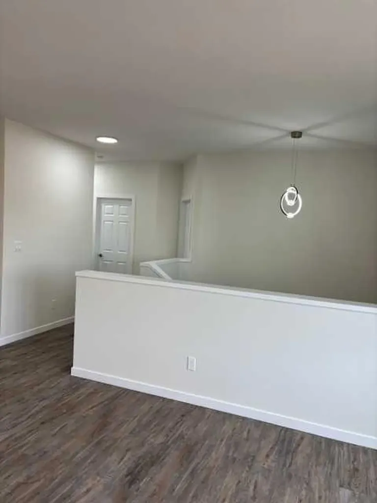144 Upland Avenue W Brooks AB T1R 1N1