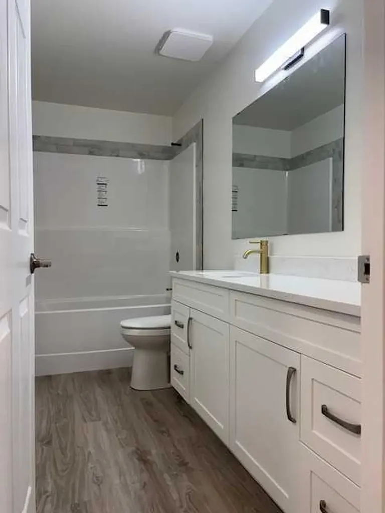 144 Upland Avenue W Brooks AB T1R 1N1