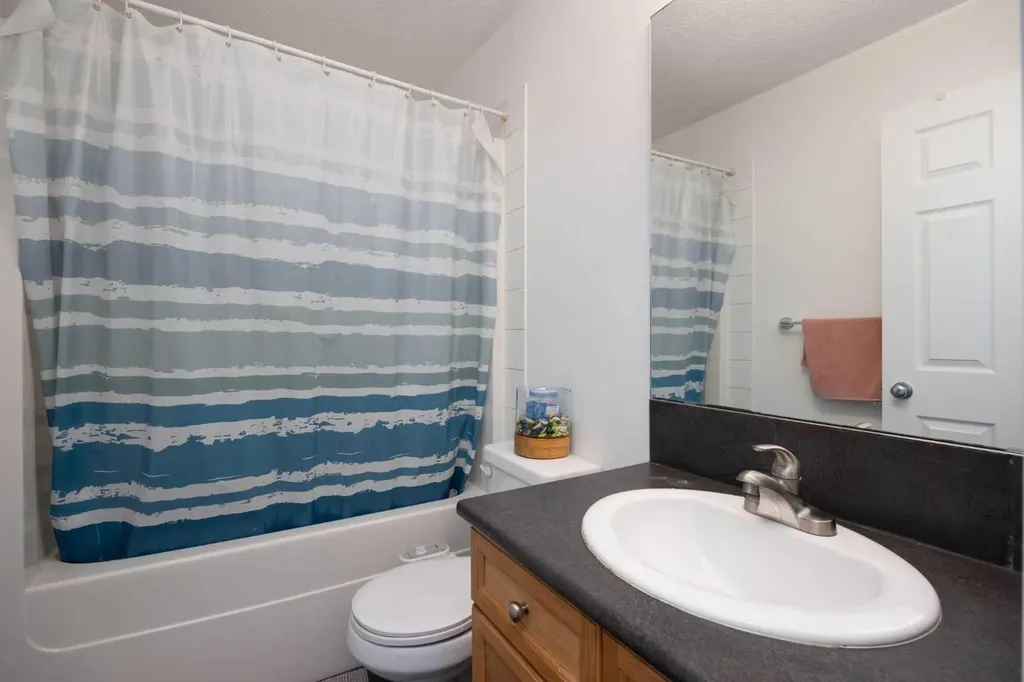 209 Grouse Way Fort Mcmurray AB T9K 0L9