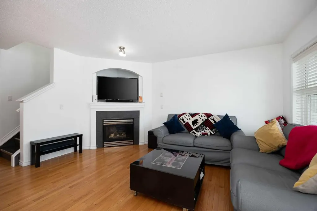 209 Grouse Way Fort Mcmurray AB T9K 0L9