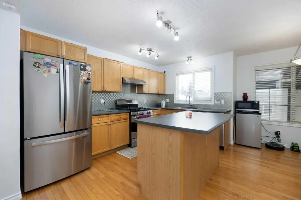 209 Grouse Way Fort Mcmurray AB T9K 0L9