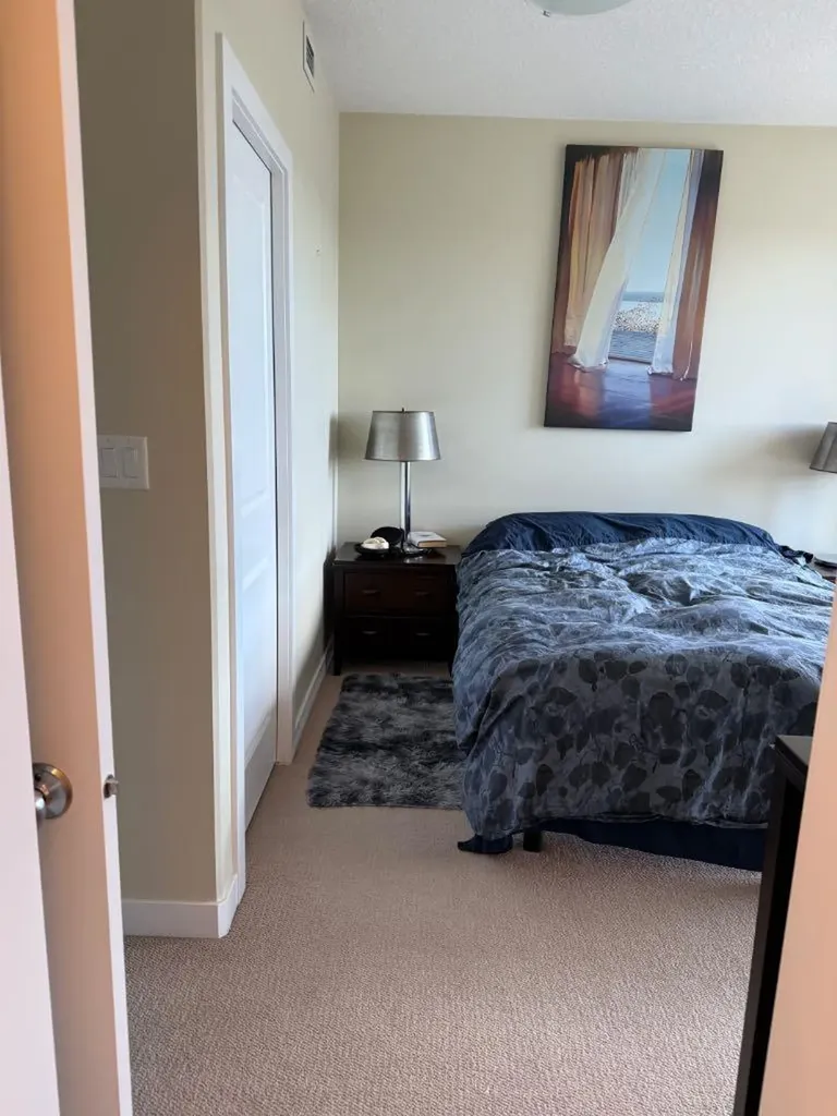 16 Varsity Estates Circle NW Calgary AB T3A1W9
