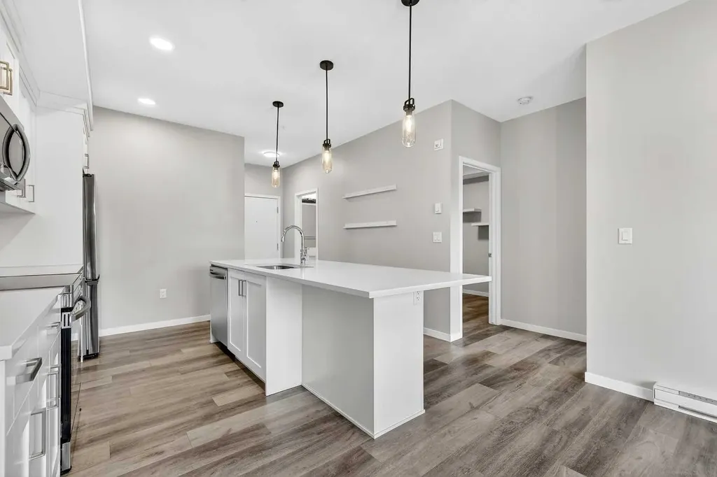 19489 Main Street SE Calgary AB T3M3J3