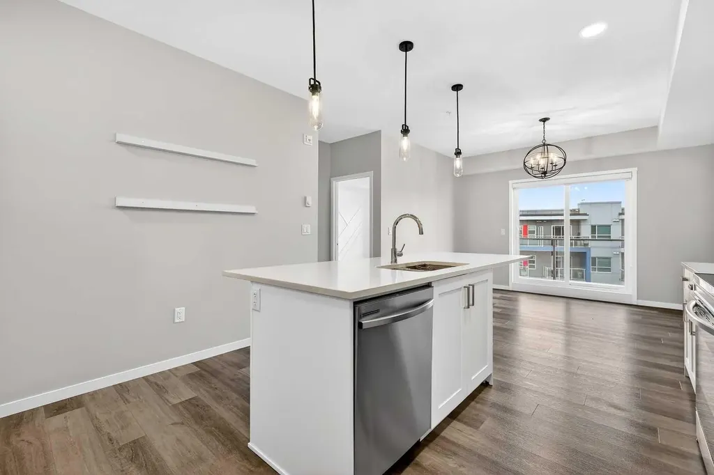 19489 Main Street SE Calgary AB T3M3J3