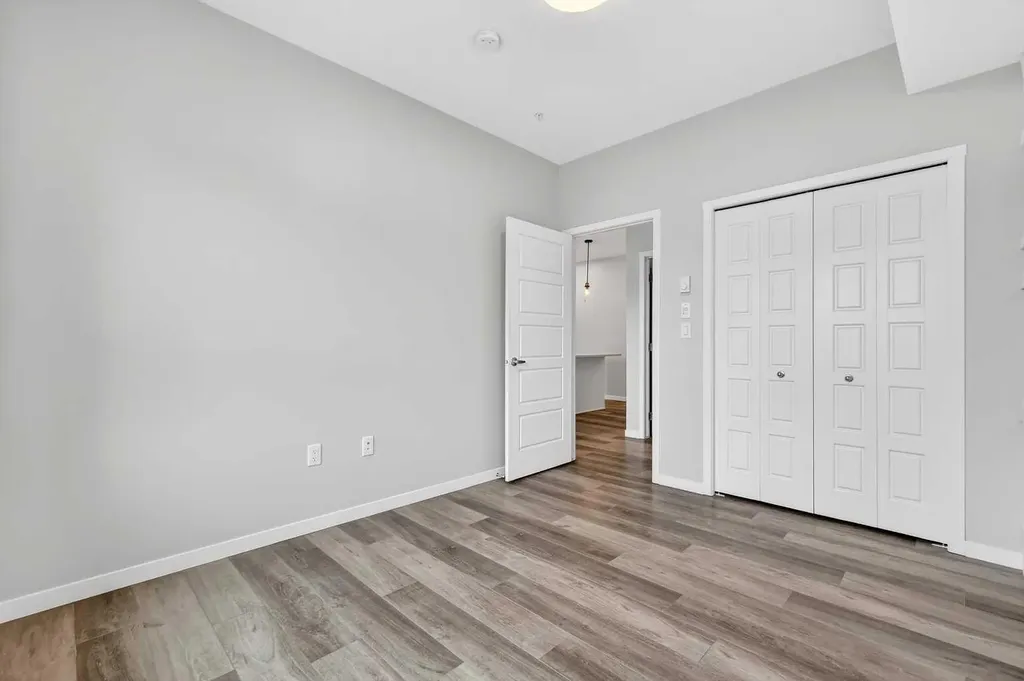 19489 Main Street SE Calgary AB T3M3J3