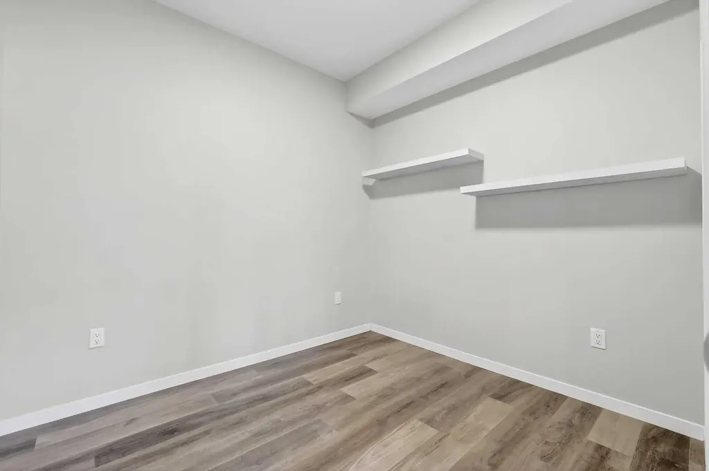 19489 Main Street SE Calgary AB T3M3J3