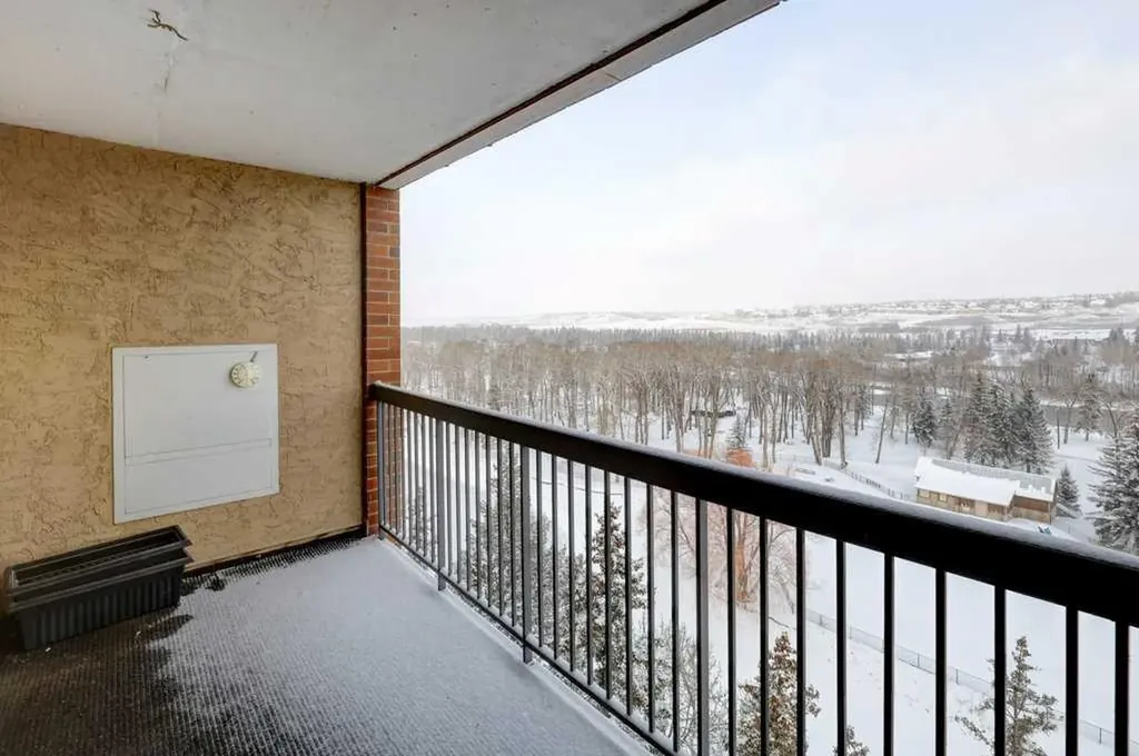 8604 48 Avenue NW Calgary AB T3B 5E6