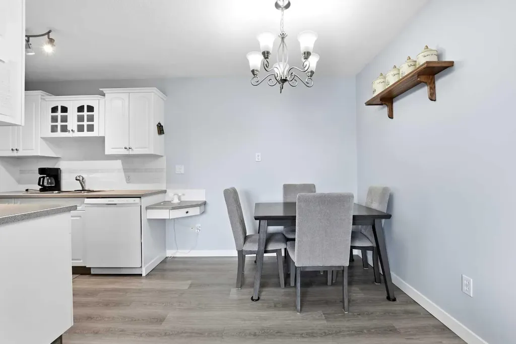 5330 47 Avenue Red Deer AB T4N 3R2