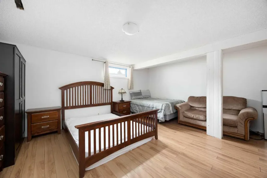 51 Fitzgerald Avenue Fort Mcmurray AB T9H 1K6