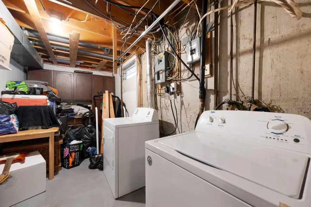 51 Fitzgerald Avenue Fort Mcmurray AB T9H 1K6