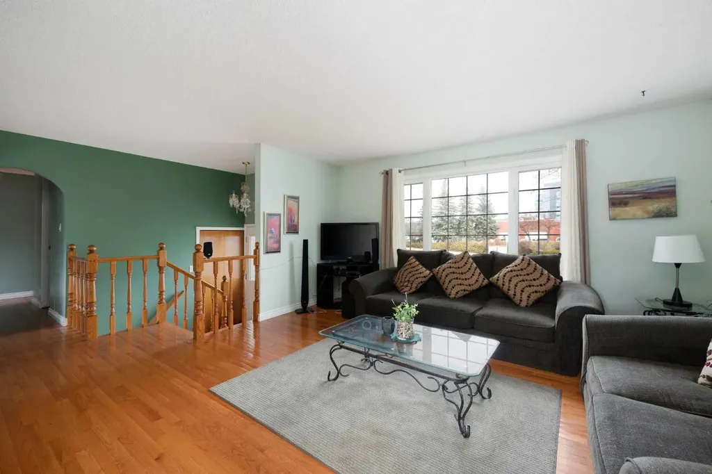 51 Fitzgerald Avenue Fort Mcmurray AB T9H 1K6