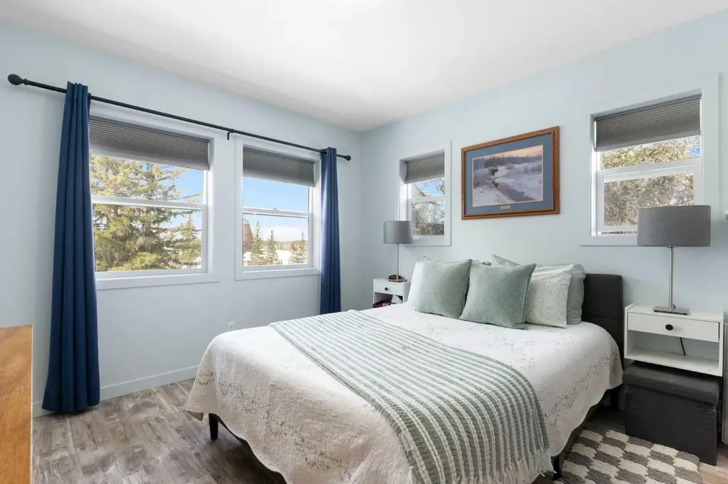 32537B Highway 760 Highway Rural Mountain View County AB T0M 1X0