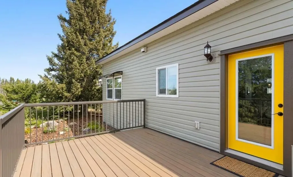 32537B Highway 760 Highway Rural Mountain View County AB T0M 1X0