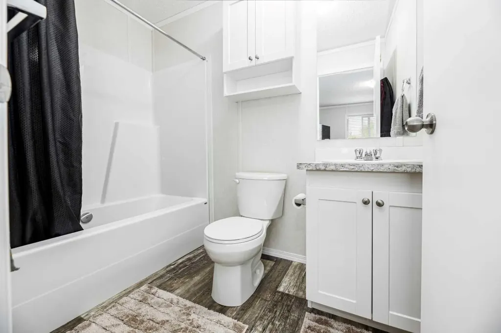 4922 Womacks Road Blackfalds AB T0M 0J0