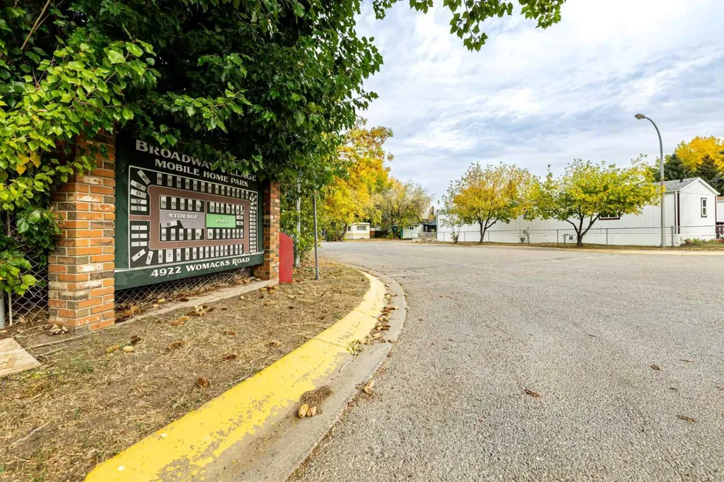 4922 Womacks Road Blackfalds AB T0M 0J0