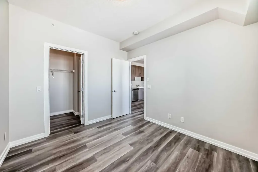 24 Sage Hill Terrace NW Calgary AB T3R 0W9