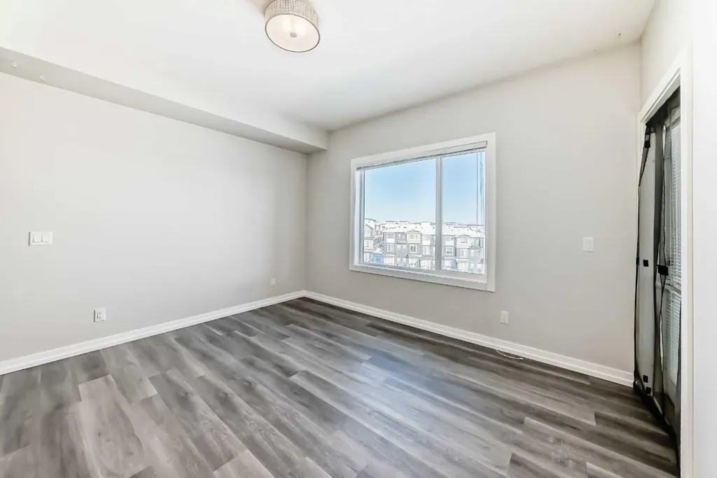 24 Sage Hill Terrace NW Calgary AB T3R 0W9