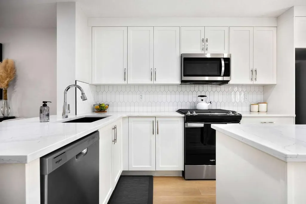 474 Seton Circle SE Calgary AB T3M 3P6
