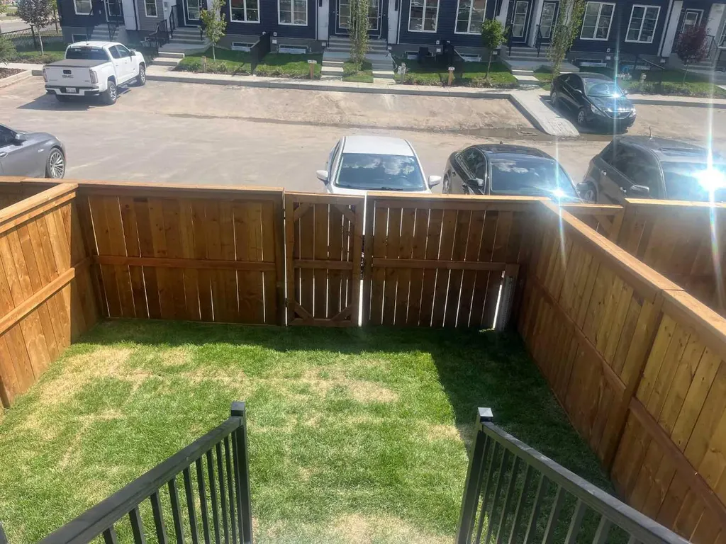 474 Seton Circle SE Calgary AB T3M 3P6