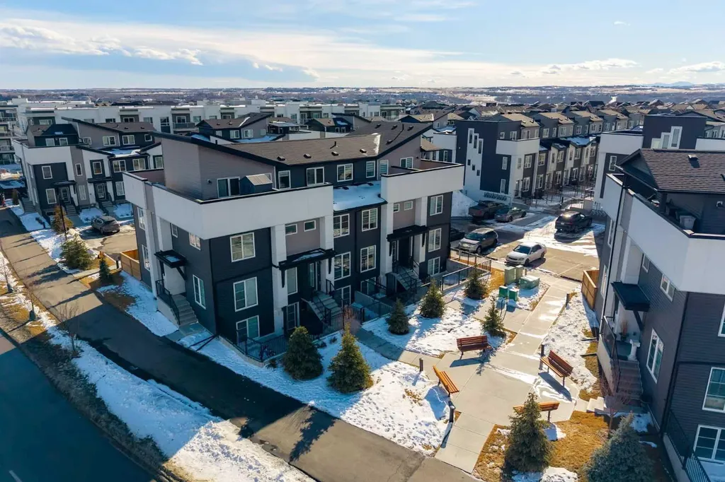 474 Seton Circle SE Calgary AB T3M 3P6