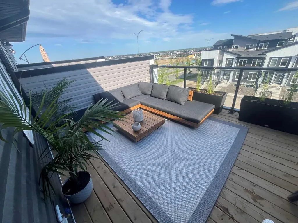 474 Seton Circle SE Calgary AB T3M 3P6