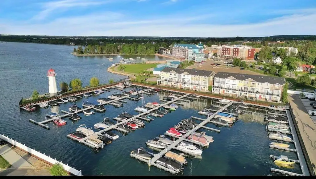 5230 Lakeshore Drive Sylvan Lake AB T4S 1Y8
