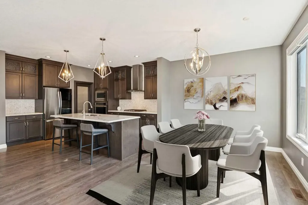 383 Evansglen Drive NW Calgary AB T3P0P1