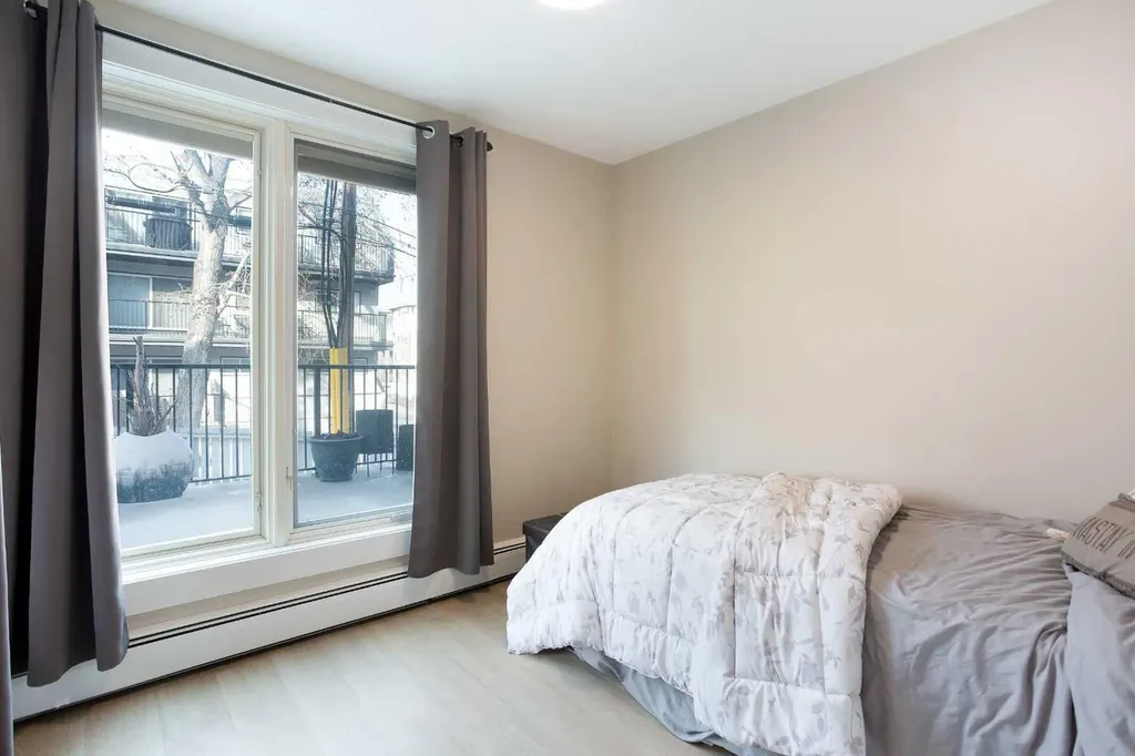 350 4 Avenue NE Calgary AB T2E 0J3