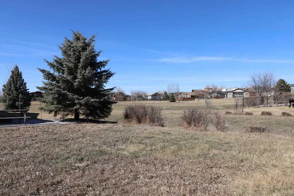 663 Lakeside Drive Rural Vulcan County AB T0L 0R0