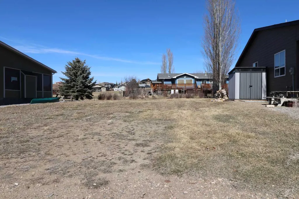 663 Lakeside Drive Rural Vulcan County AB T0L 0R0