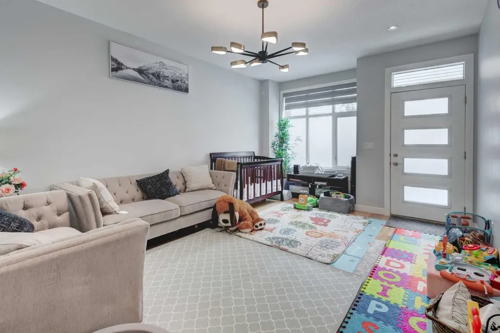 408 27 Avenue NE Calgary AB T2E 2A4
