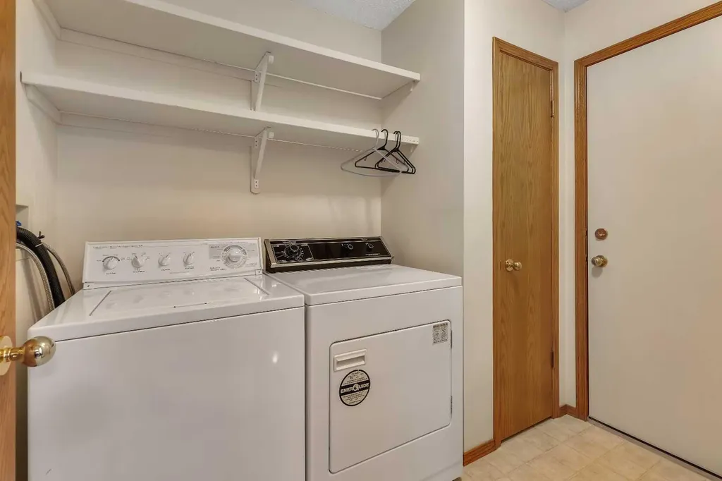 133 Riverview Park SE Calgary AB T2C 4A1