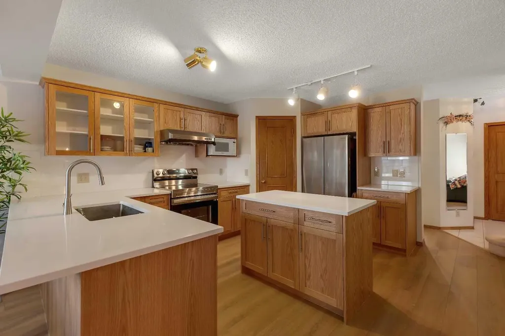 133 Riverview Park SE Calgary AB T2C 4A1