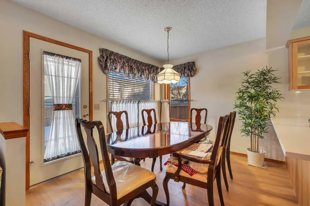 133 Riverview Park SE Calgary AB T2C 4A1