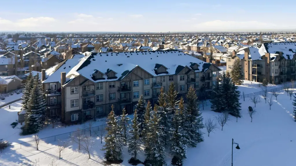 37 Prestwick Drive SE Calgary AB T2Z 4Z2